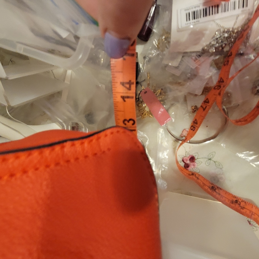 NWT G.H. Bass & Co CORAL Convertible Bag With 2 Straps - Picture 14 of 16